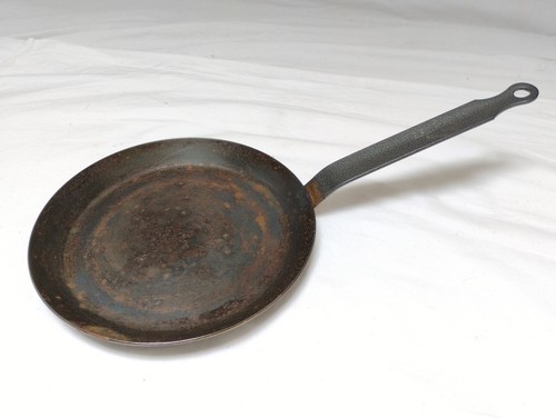 Buyer crepe pan - de,